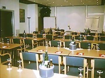 Hotel Intercityhotel 4*